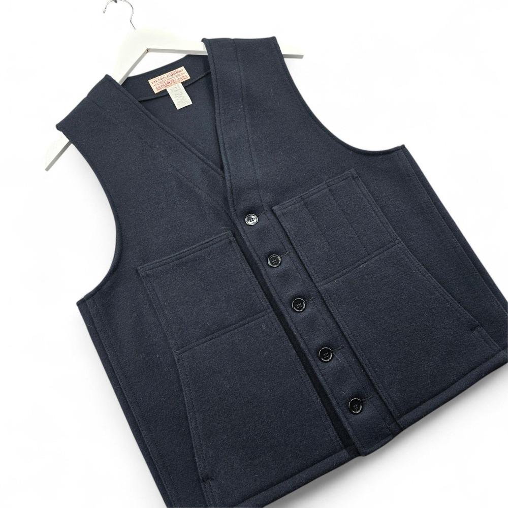 Filson Mackinaw Wool Vest Mens 40 Black Solid 100% Virgin Wool Style 20 USA